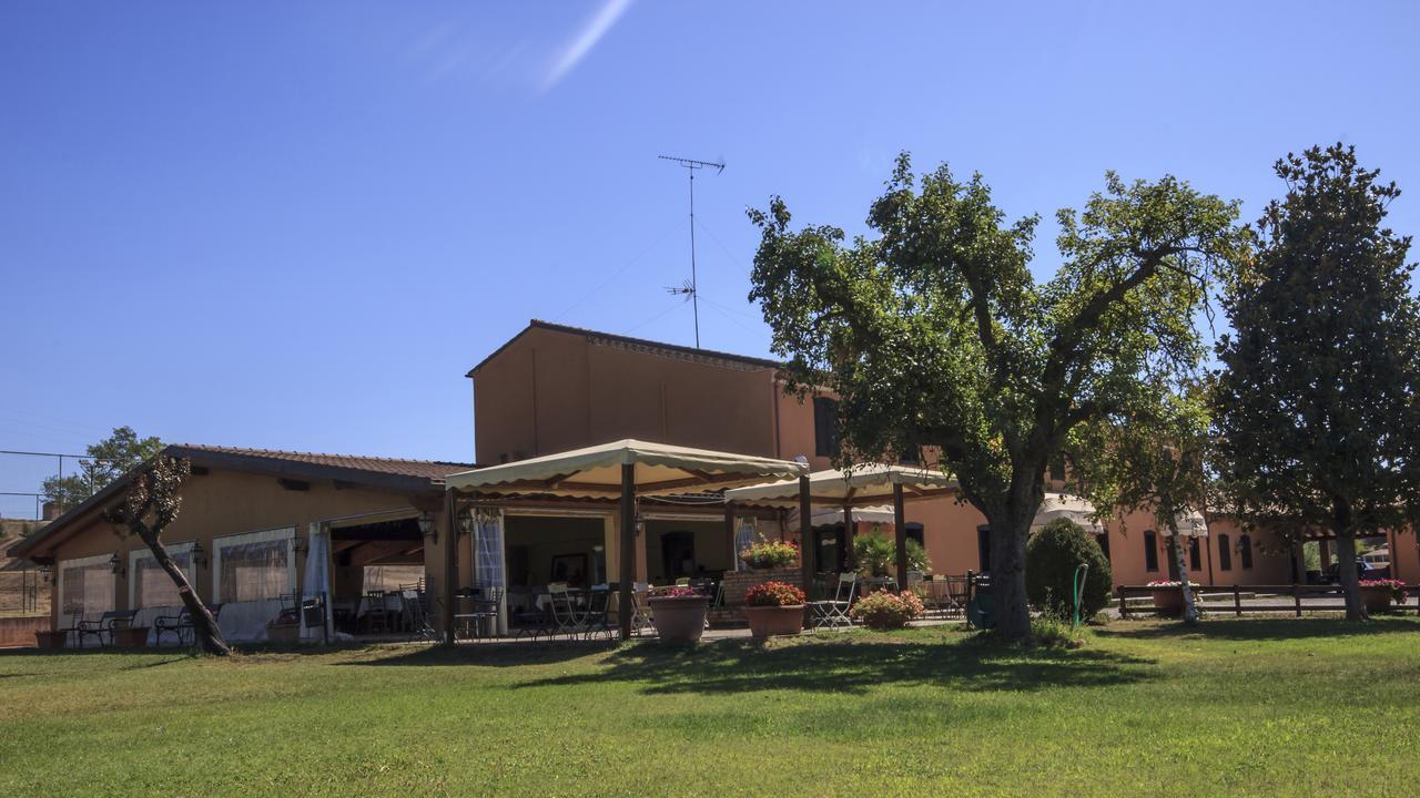 Hotel Antico Casale Le Fossate à Giove Extérieur photo